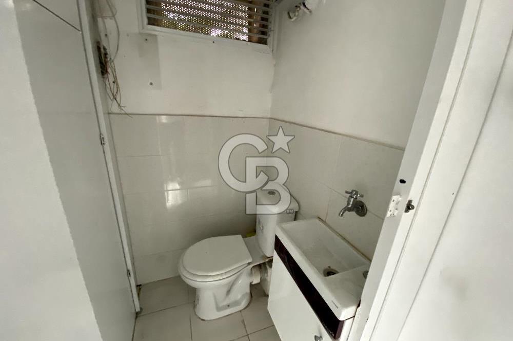 FLORYA ŞENLİKKÖYDE KİRALIK DÜKKAN 