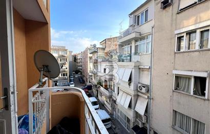 Karşıyaka Tuna Mahallesinde Satılık 3+1 Daire 