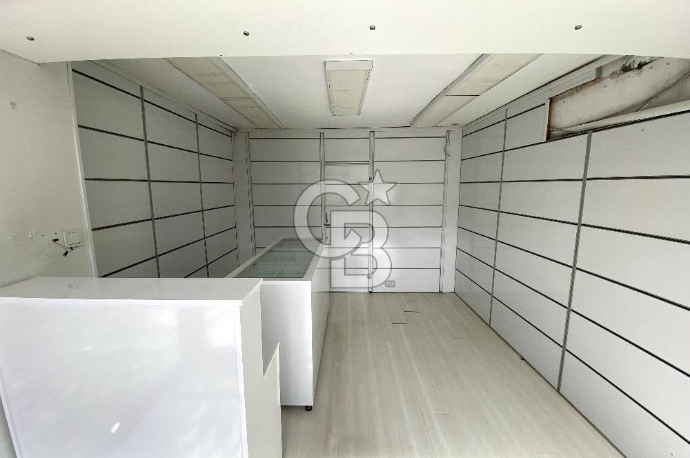FLORYA ŞENLİKKÖYDE KİRALIK DÜKKAN 
