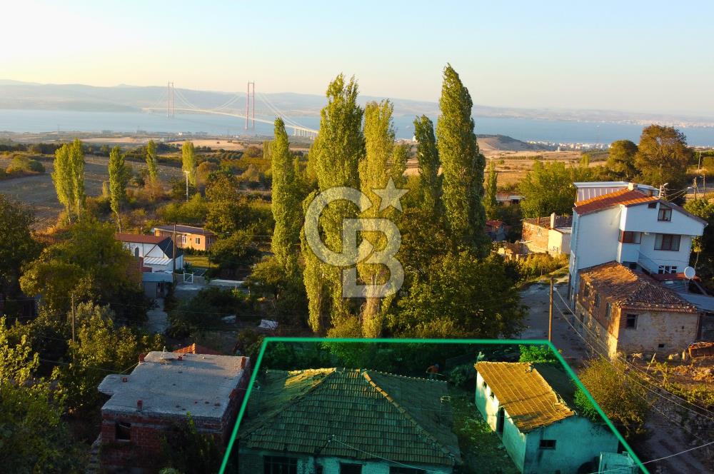 Çanakkale Lapseki Kocavelide Boğaz Manzaralı 377m²Arsa ve Taş Ev