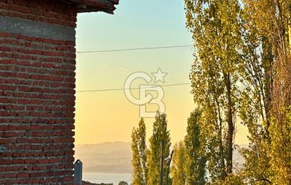 Çanakkale Lapseki Kocavelide Boğaz Manzaralı 377m²Arsa ve Taş Ev