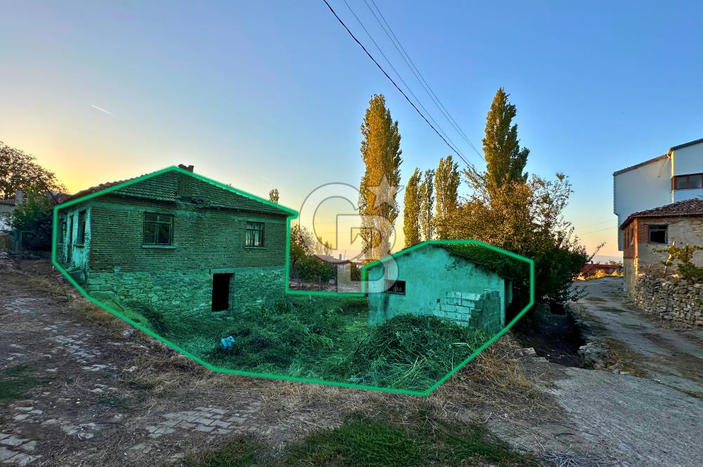 Çanakkale Lapseki Kocavelide Boğaz Manzaralı 377m²Arsa ve Taş Ev