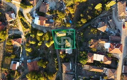 Çanakkale Lapseki Kocavelide Boğaz Manzaralı 377m²Arsa ve Taş Ev