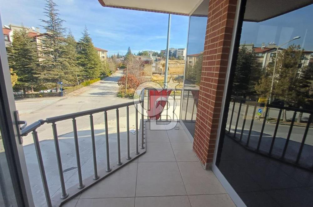 Çankaya Konutkent'te Devren Kiralık Oto Yıkama, Kuaför İşletmesi