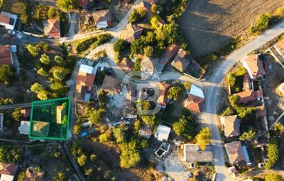 Çanakkale Lapseki Kocavelide Boğaz Manzaralı 377m²Arsa ve Taş Ev