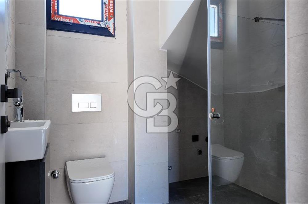 ÇANDARLI'DA SİTE İÇİNDE 3+1 120m2 SATILIK DUBLEKS VİLLA