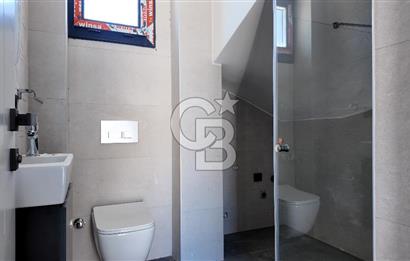 ÇANDARLI'DA SİTE İÇİNDE 3+1 120m2 SATILIK DUBLEKS VİLLA