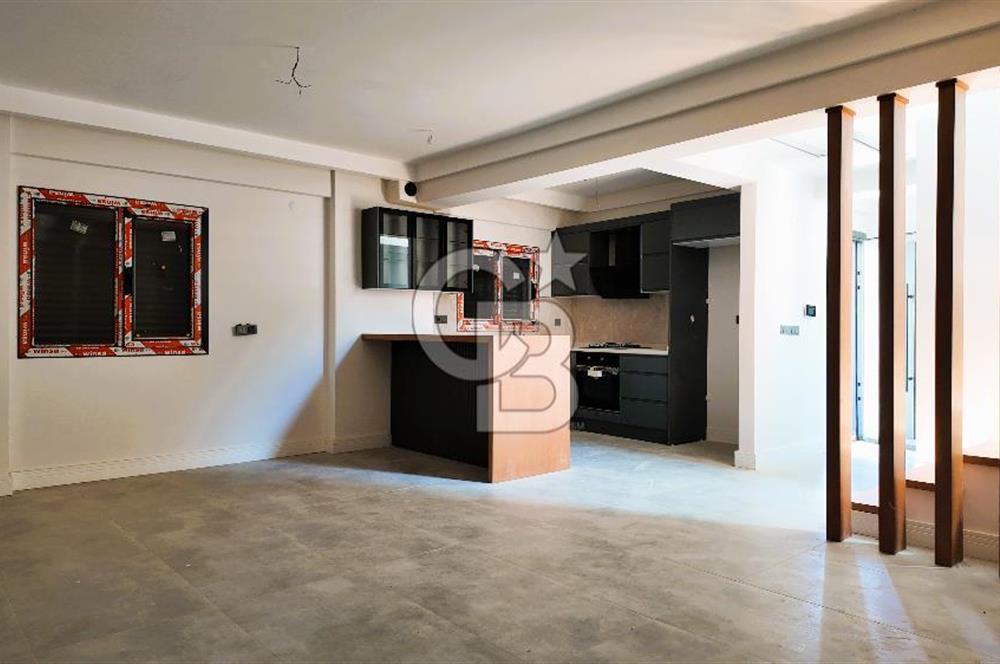 ÇANDARLI'DA SİTE İÇİNDE 3+1 120m2 SATILIK DUBLEKS VİLLA