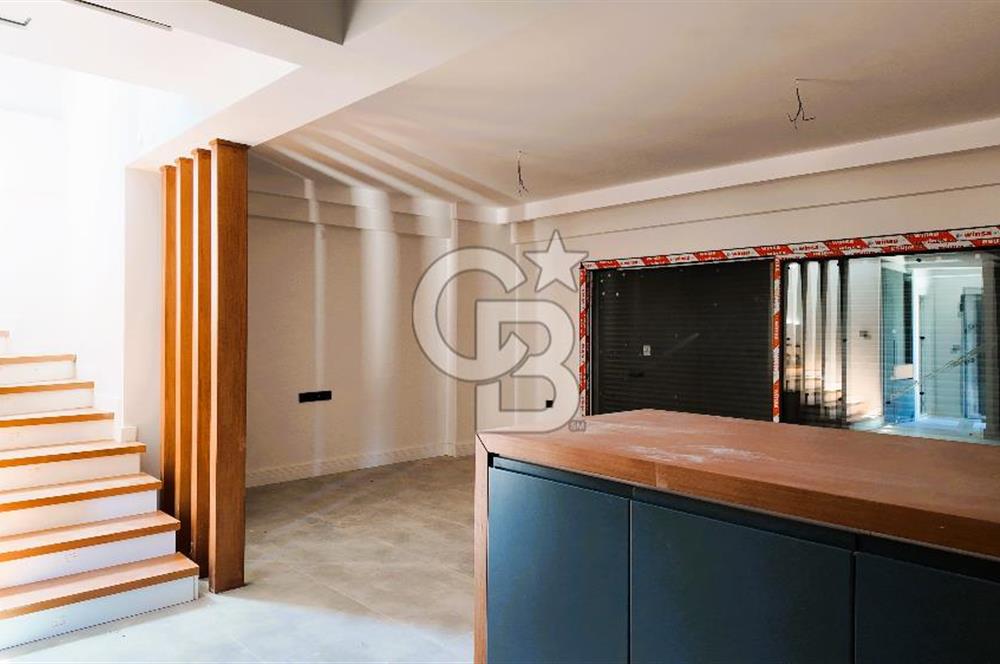 ÇANDARLI'DA SİTE İÇİNDE 3+1 120m2 SATILIK DUBLEKS VİLLA