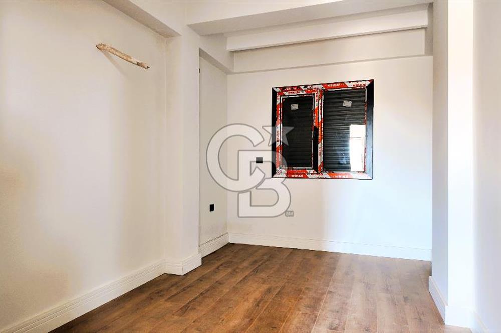 ÇANDARLI'DA SİTE İÇİNDE 3+1 120m2 SATILIK DUBLEKS VİLLA