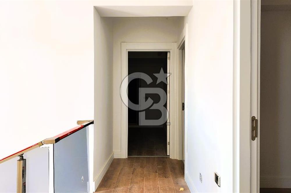 ÇANDARLI'DA SİTE İÇİNDE 3+1 120m2 SATILIK DUBLEKS VİLLA