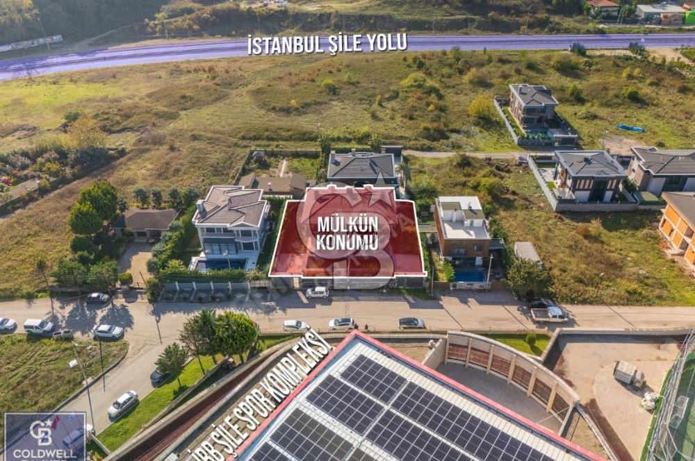 ŞİLE AHMETLİ'DE 380M2 SATILIK VİLLA