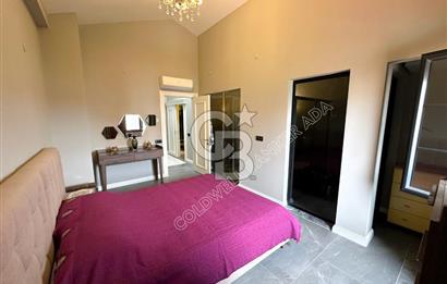 KARAOVA’DA STORIA AKDENİZ EVLERİNDE KÖŞE KONUMLU BÜYÜK BAHÇELİ VİLLA