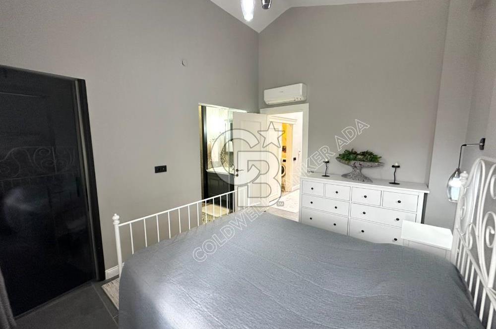 KARAOVA’DA STORIA AKDENİZ EVLERİNDE KÖŞE KONUMLU BÜYÜK BAHÇELİ VİLLA