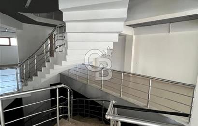 Pelitlibağ Mah. Cadde Üzeri 600 M² Satılık İşyeri