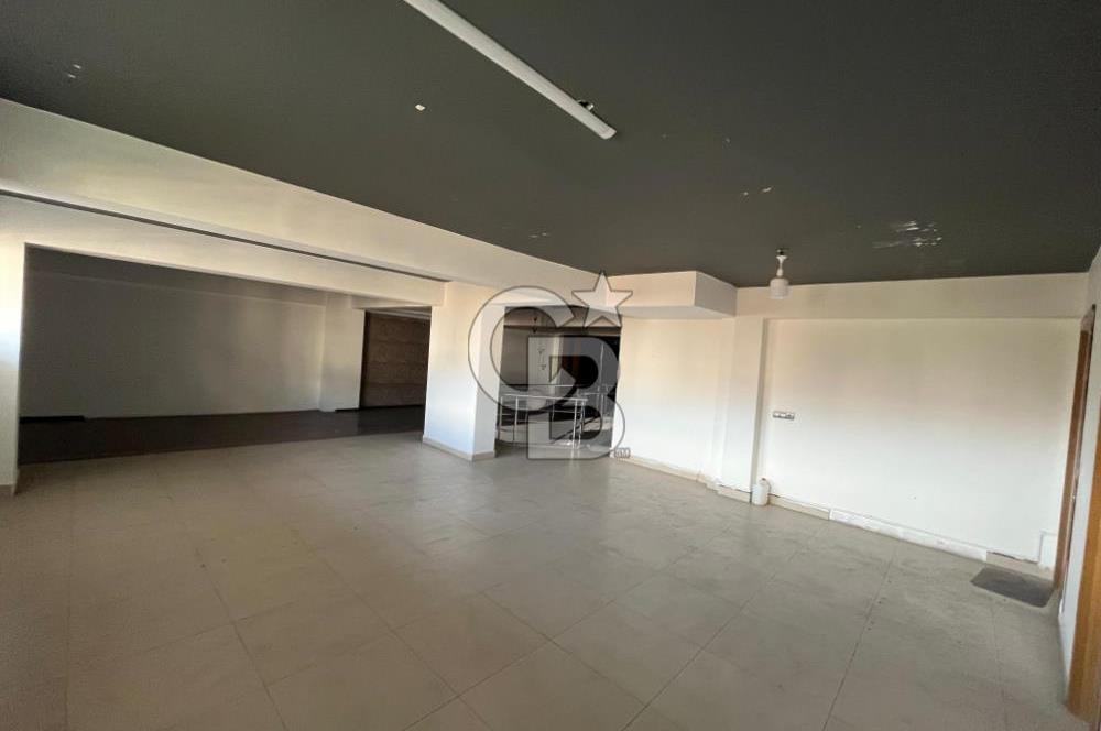 Pelitlibağ Mah. Cadde Üzeri 600 M² Kiralık İşyeri