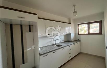 Pelitlibağ Mah. Cadde Üzeri 600 M² Kiralık İşyeri