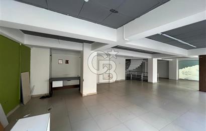 Pelitlibağ Mah. Cadde Üzeri 600 M² Kiralık İşyeri