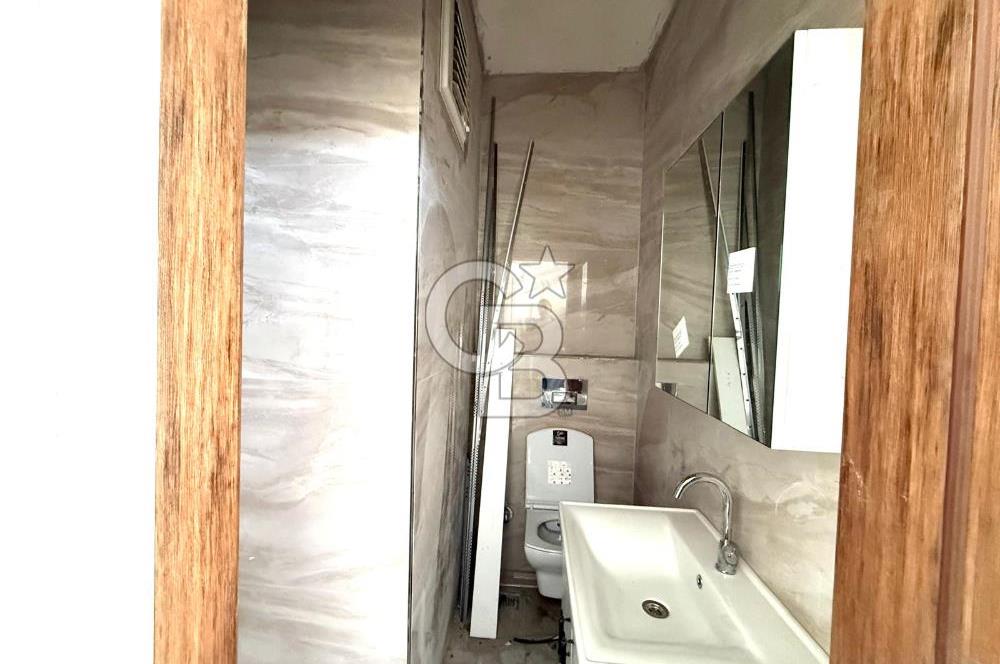 BEYLİKDÜZÜ KAVAKLI MAH.OĞUZHAN CAD.ÜZERİNDE SATILIK KÖŞE DÜKKAN