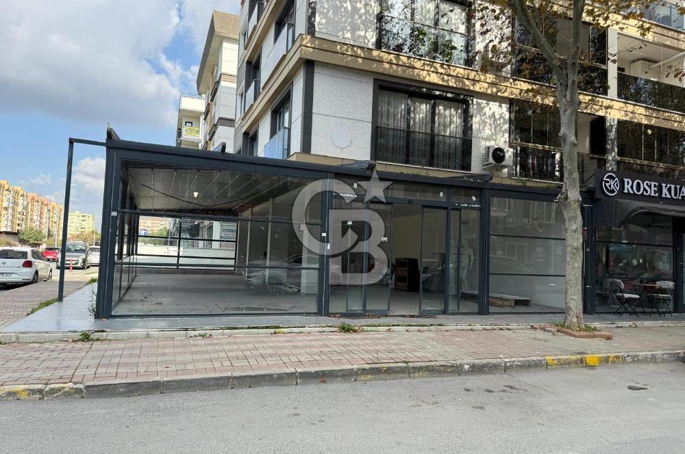 BEYLİKDÜZÜ KAVAKLI MAH.OĞUZHAN CAD.ÜZERİNDE SATILIK KÖŞE DÜKKAN