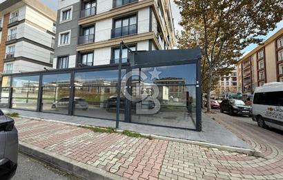 BEYLİKDÜZÜ KAVAKLI MAH.OĞUZHAN CAD.ÜZERİNDE SATILIK KÖŞE DÜKKAN