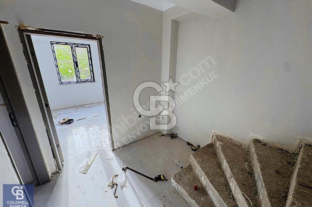 CB ENVOY'dan Gölcük Yeni Mahallede Bahçe Kullanımlı 3+1 Dubleks