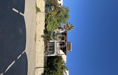 BODRUM BANK EV SAHİL SİTESİ DENİZE YÜRÜME MESAFESİNDE MÜSTAKİL VİLLA