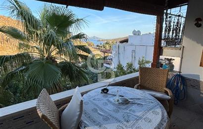 BODRUM BANK EV SAHİL SİTESİNDE MUNTAZAM DENİZ MANZARALI ÜST DUBLEKS