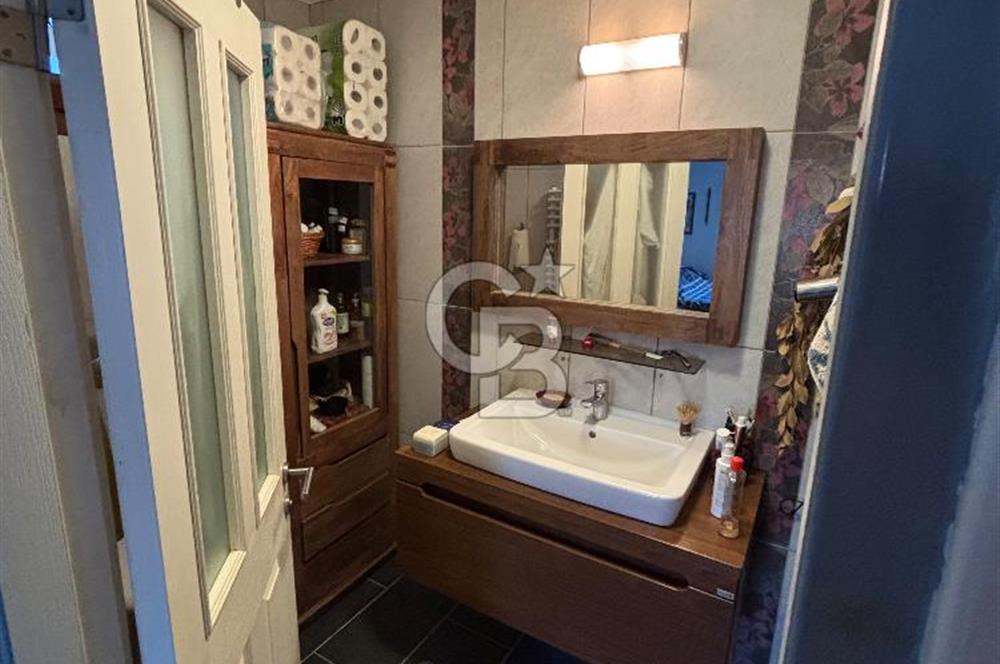 BODRUM BANK EV SAHİL SİTESİNDE MUNTAZAM DENİZ MANZARALI ÜST DUBLEKS