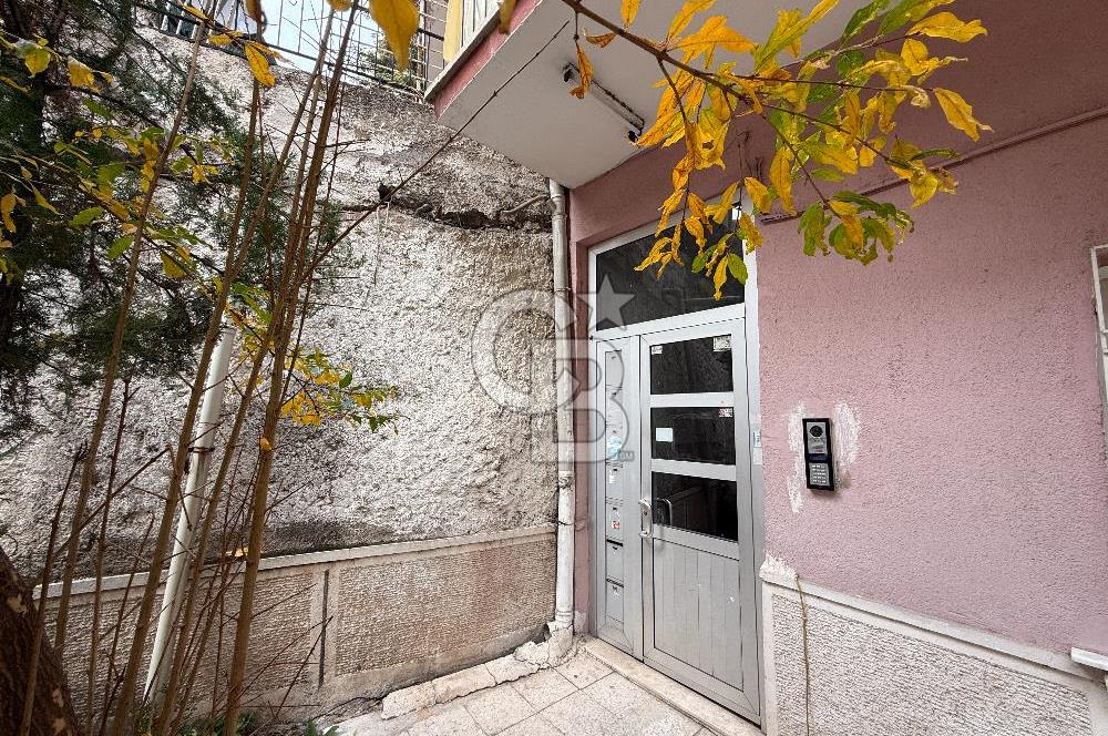 BEŞTEPE'DE METROYA YAKIN 2+1 BAHÇE KATI GENİŞ SATILIK DAİRE