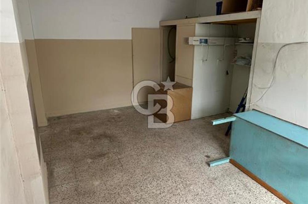 KOCAELİ / KARAMÜRSEL - 4 TEMMUZ MAHALLESİ'NDE SATILIK DÜKKAN