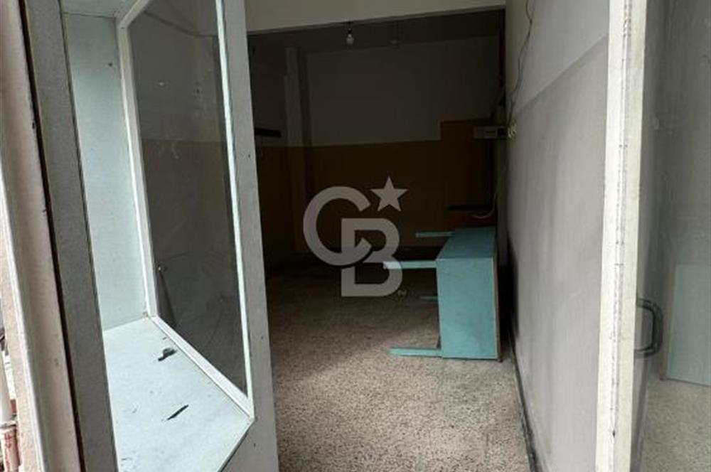 KOCAELİ / KARAMÜRSEL - 4 TEMMUZ MAHALLESİ'NDE SATILIK DÜKKAN