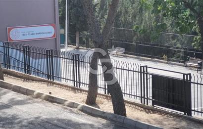 İzmir Karabağlar Poligon Mahallesi 3+1 Satılık Daire