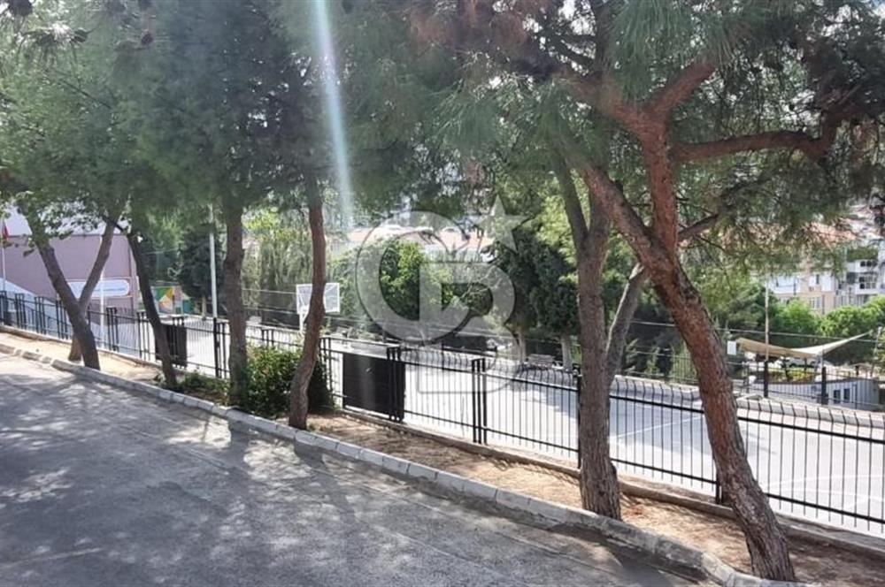 İzmir Karabağlar Poligon Mahallesi 3+1 Satılık Daire