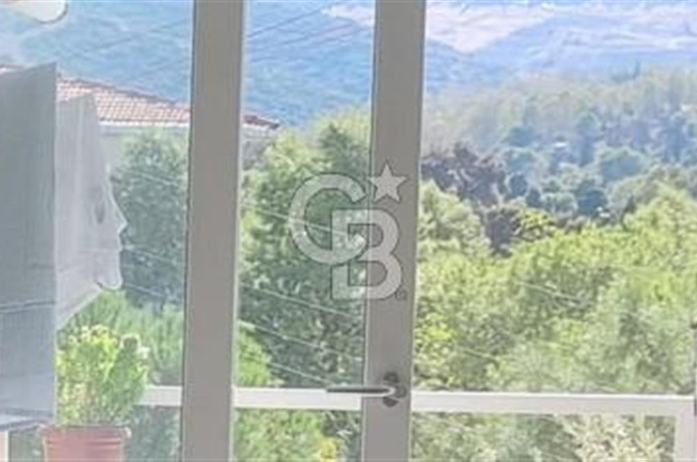 İzmir Karabağlar Poligon Mahallesi 3+1 Satılık Daire