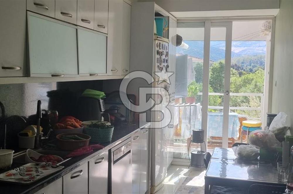 İzmir Karabağlar Poligon Mahallesi 3+1 Satılık Daire