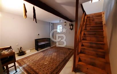 Foça Yenibağarası'nda Eşyalı Kiralık Müstakil Ev
