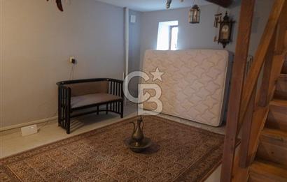 Foça Yenibağarası'nda Eşyalı Kiralık Müstakil Ev