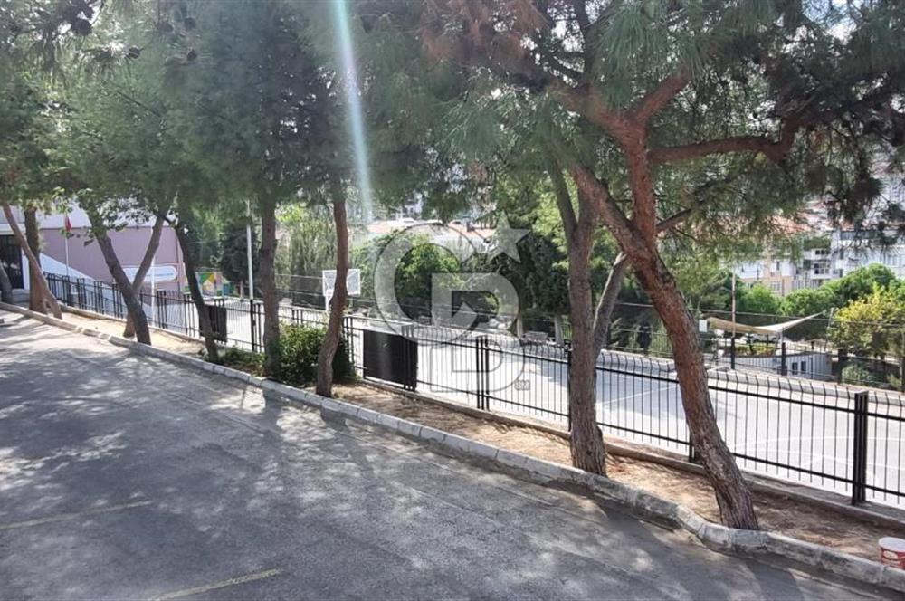 İzmir Karabağlar Poligon Mahallesi 3+1 Satılık Daire