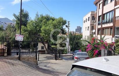 İzmir Karabağlar Poligon Mahallesi 3+1 Satılık Daire