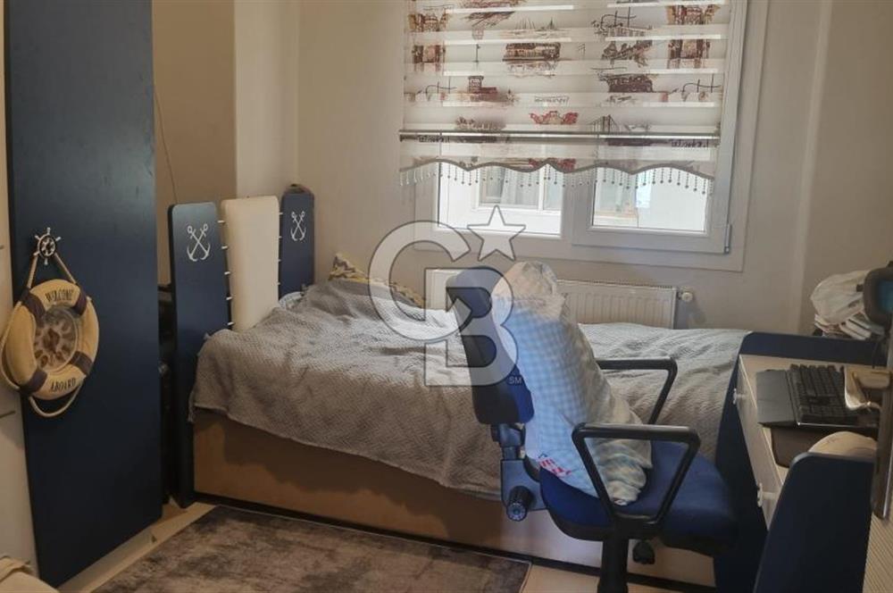 İzmir Karabağlar Poligon Mahallesi 3+1 Satılık Daire