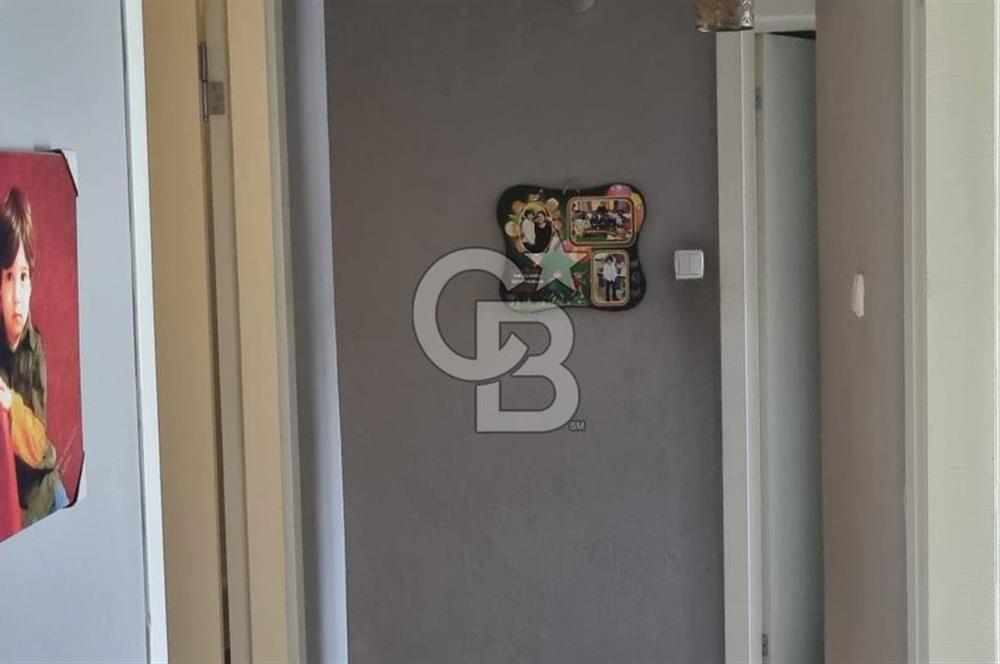 İzmir Karabağlar Poligon Mahallesi 3+1 Satılık Daire
