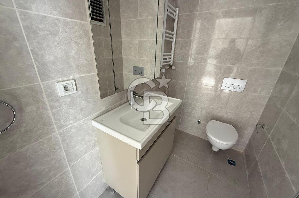 SUR YAPIDA SATILIK EN GENİŞ KATTA 1+1 72M²