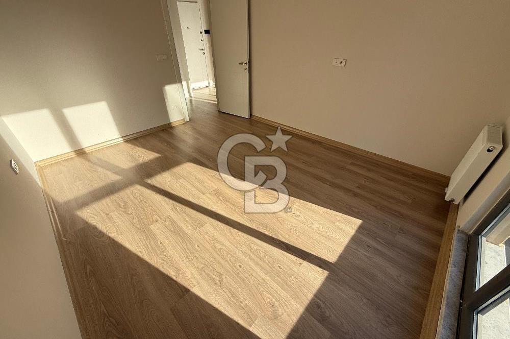 SUR YAPIDA SATILIK EN GENİŞ KATTA 1+1 72M²