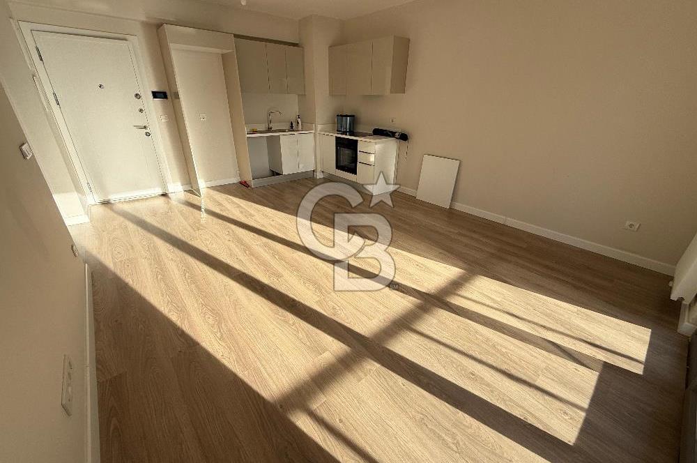 SUR YAPIDA SATILIK EN GENİŞ KATTA 1+1 72M²