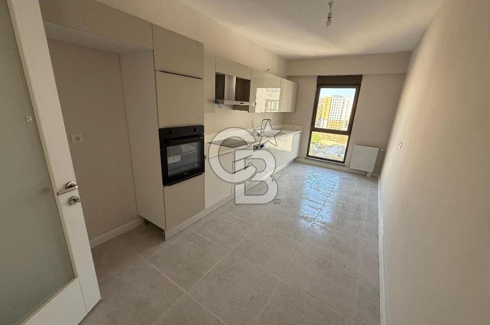 SUR YAPIDA SATILIK 3+1 GENİŞ 161M² AYRI MUTFAKLI DAİRE