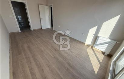 SUR YAPIDA SATILIK 3+1 GENİŞ 161M² AYRI MUTFAKLI DAİRE
