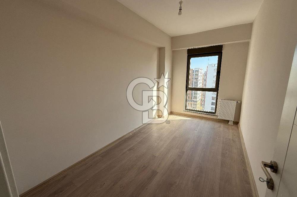 SUR YAPIDA SATILIK 3+1 GENİŞ 161M² AYRI MUTFAKLI DAİRE