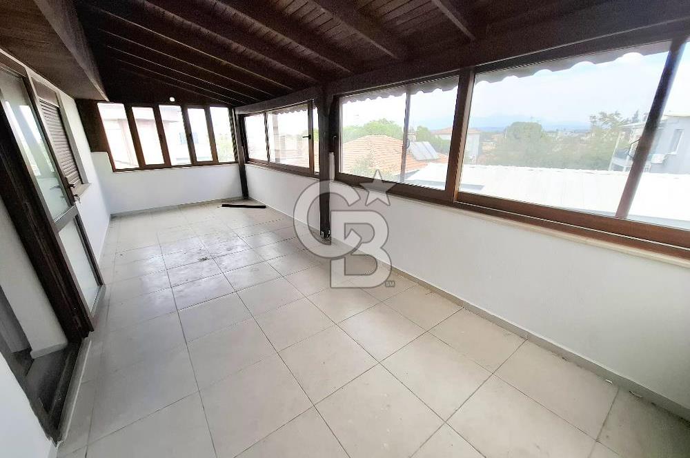 MENDERES COLDWELL BANKER POYRAZ'DAN BÜYÜK BAHÇELİ FIRSAT VİLLA..