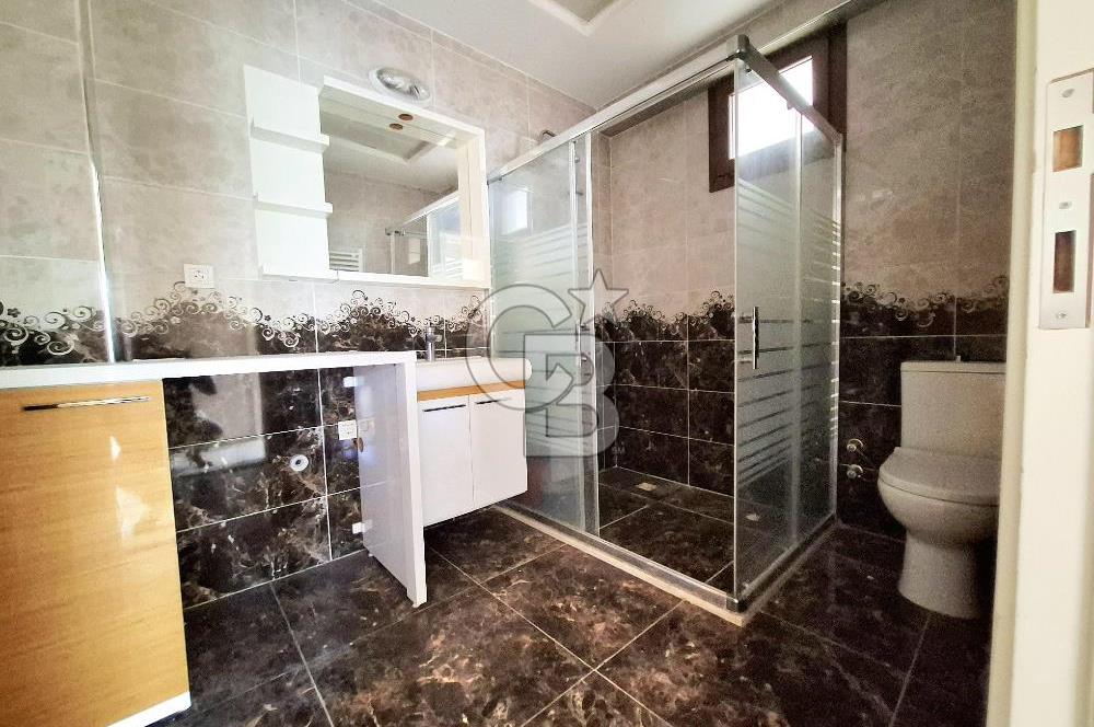 MENDERES COLDWELL BANKER POYRAZ'DAN BÜYÜK BAHÇELİ FIRSAT VİLLA..